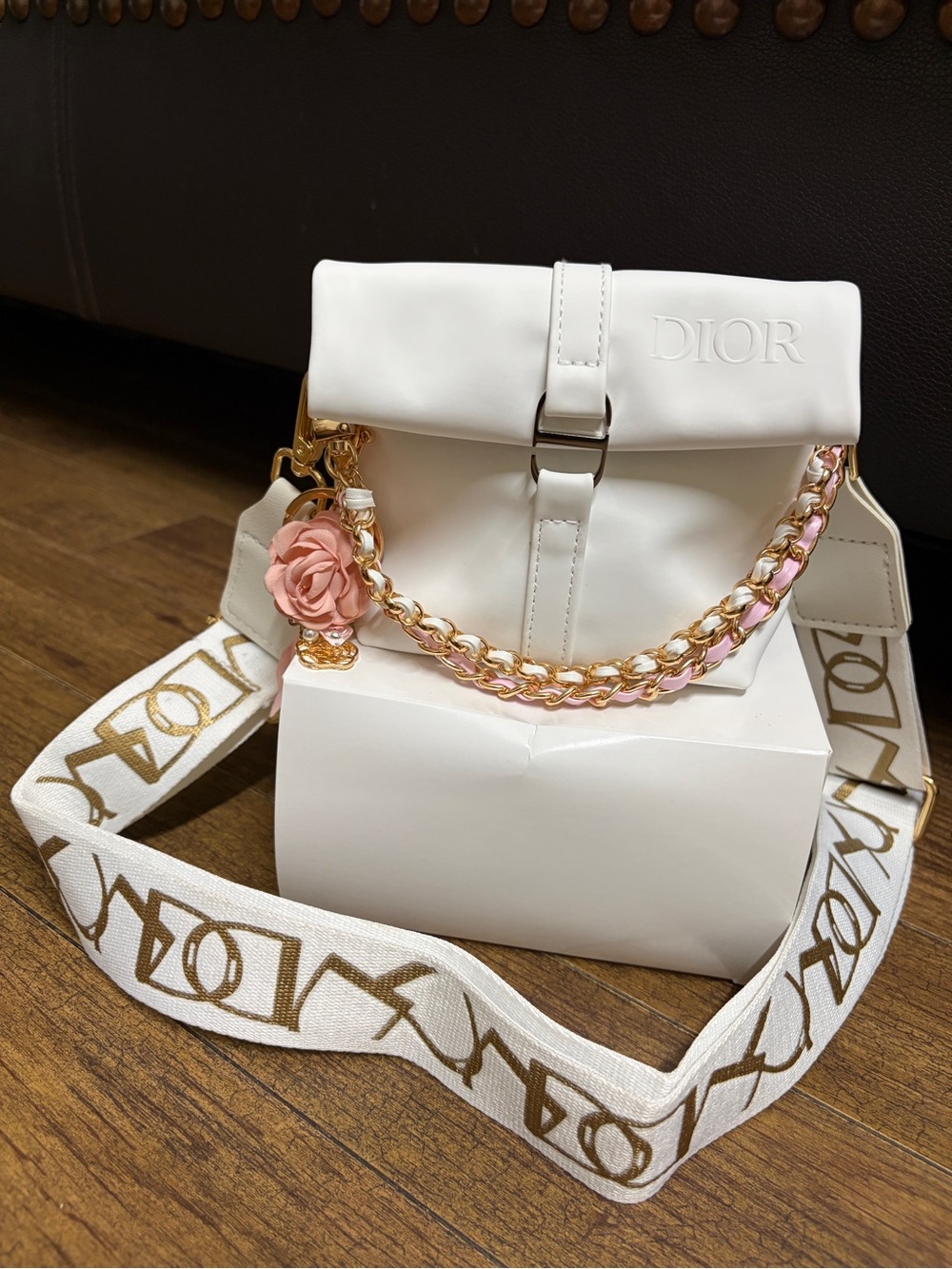 Dior - Picture 3 of 13